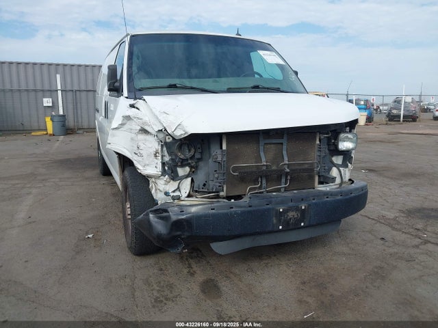 1GCWGFCA8E1165454 Chevrolet l20 - flex fuel(gas/ethanol), iron
