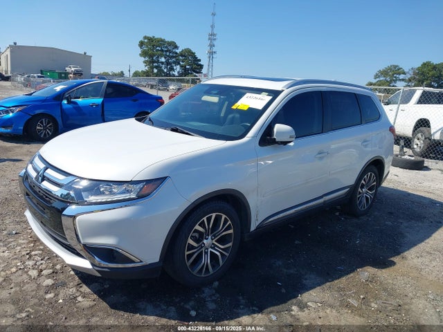 2017 MITSUBISHI OUTLANDER JA4AD3A3XHZ063630 Photo 1
