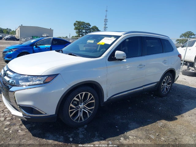 2017 MITSUBISHI OUTLANDER JA4AD3A3XHZ063630 Photo 5