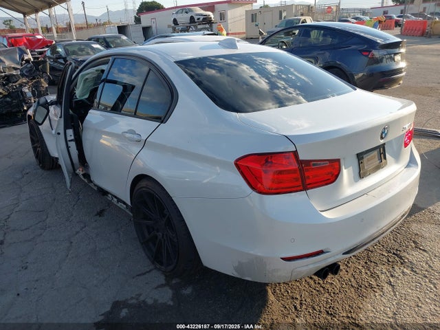 BMW 2015 2015 WBA3C1C50FK124071 Image 3