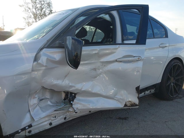 BMW 2015 2015 WBA3C1C50FK124071 Image 6