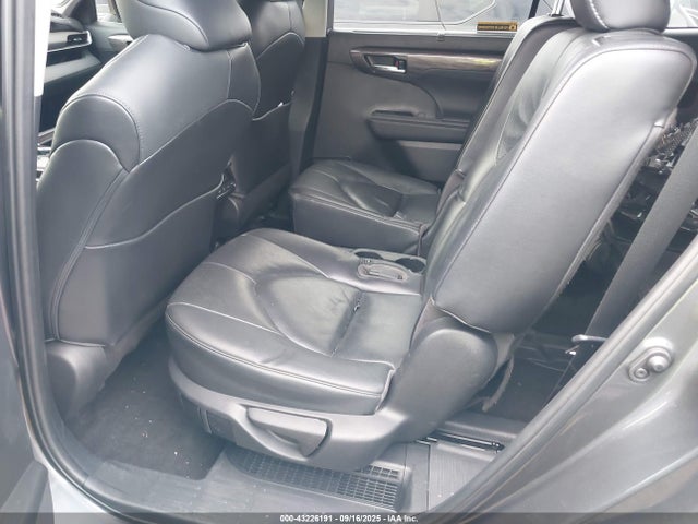 Aukcja sprzedaży 2023 Toyota Highlander Hybrid Limited, vin: 5TDXBRCH2PS120601, numer aukcji: 43226191