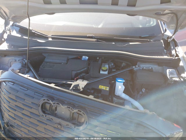 WA1M2BFZ0PP072681 Audi q4