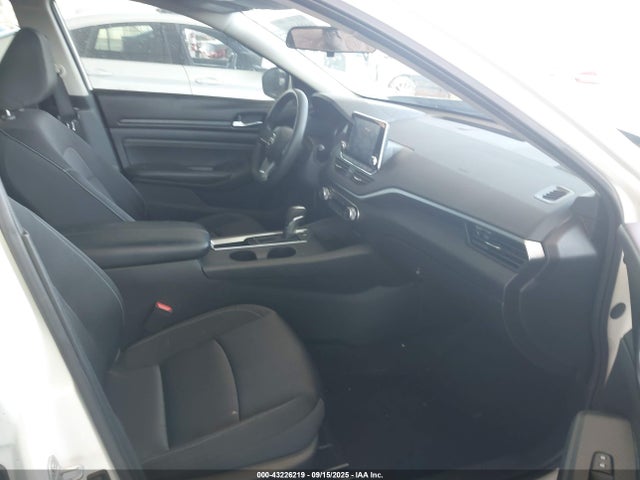 Nissan 2019 2019 1N4BL4BV9KC161616 Image 5