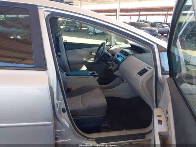 JTDZN3EU1FJ028933 Toyota 2zr-fxe+5jm