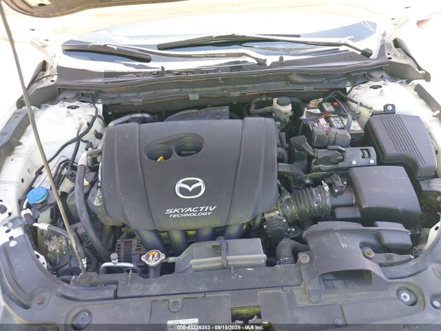 JM1GJ1W53F1186687 Mazda 2015