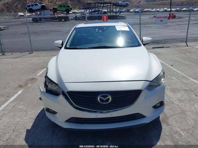 JM1GJ1W53F1186687 Mazda 2015