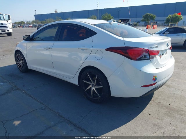 Hyundai dohc mpi nu 2015 5NPDH4AE0FH548314 Image 3