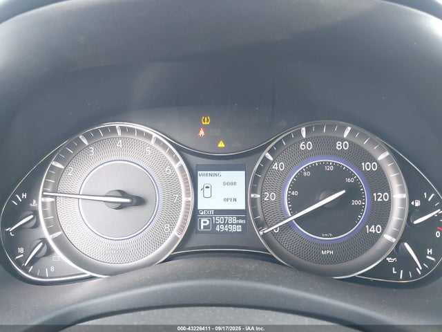 JN8AZ2NF9G9613196 Infiniti 2016