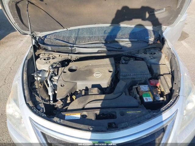 Nissan Altima 2015 1N4AL3AP2FN398001 Image 10