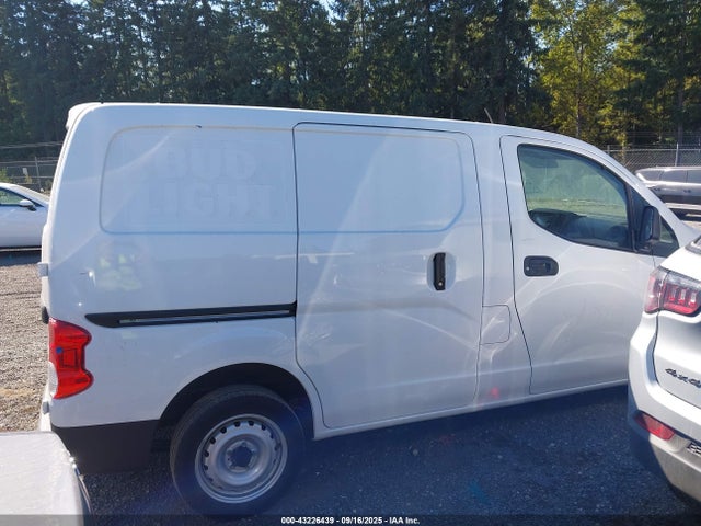 3N6CM0KN0JK702692 Nissan 2018