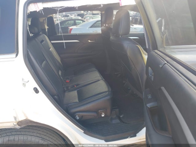 5TDKKRFH3GS177881 Toyota 2gr-fe