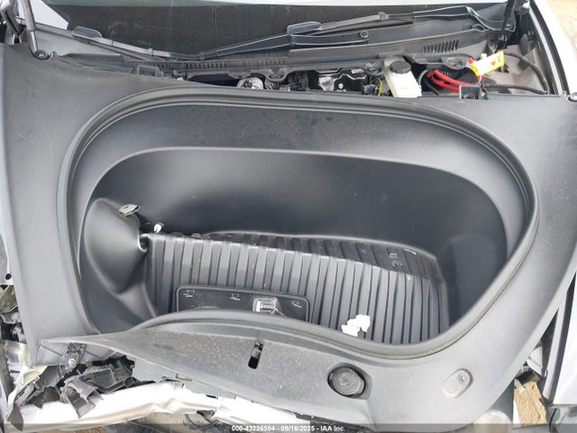 2025 TESLA MODEL 3 5YJ3E1EA4SF896510 Photo 9