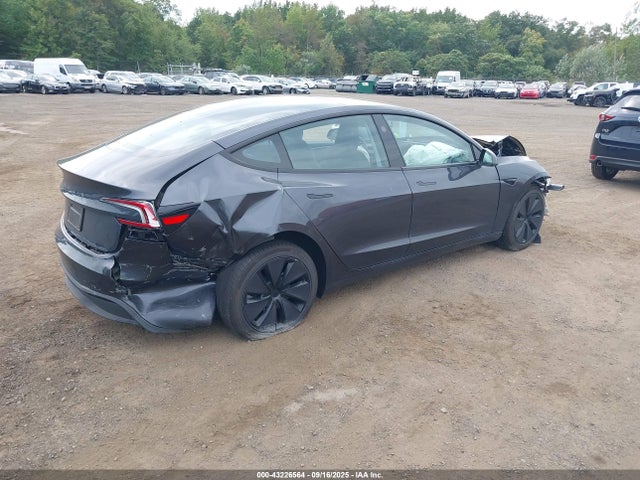 2025 TESLA MODEL 3 5YJ3E1EA4SF896510 Photo 3