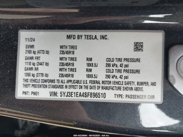 2025 TESLA MODEL 3 5YJ3E1EA4SF896510 Photo 8