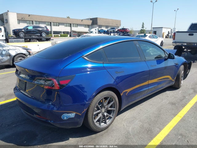 2021 TESLA MODEL 3 5YJ3E1EA6MF876388 Photo 3