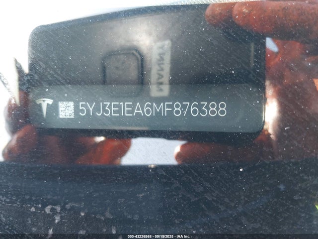 2021 TESLA MODEL 3 5YJ3E1EA6MF876388 Photo 8