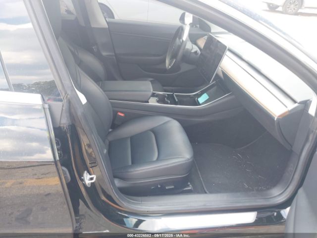 2020 TESLA MODEL 3 5YJ3E1EB6LF807739 Photo 4