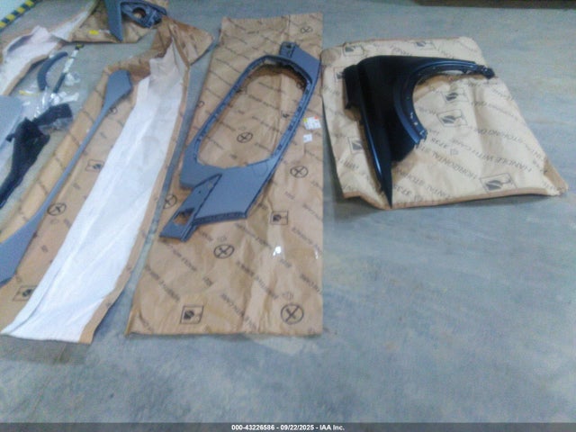 WA1H2BFZ3NP049748 Audi q4