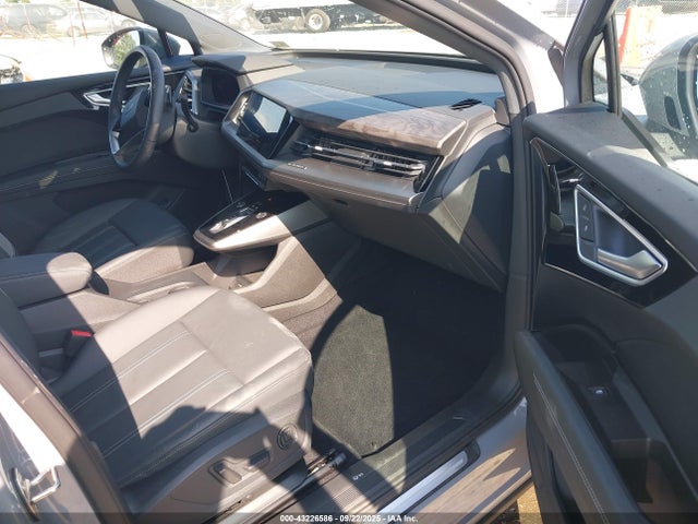 WA1H2BFZ3NP049748 Audi q4