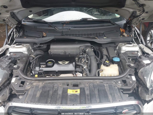 2016 MINI COUNTRYMAN WMWZC5C58GWU20600 Photo 9