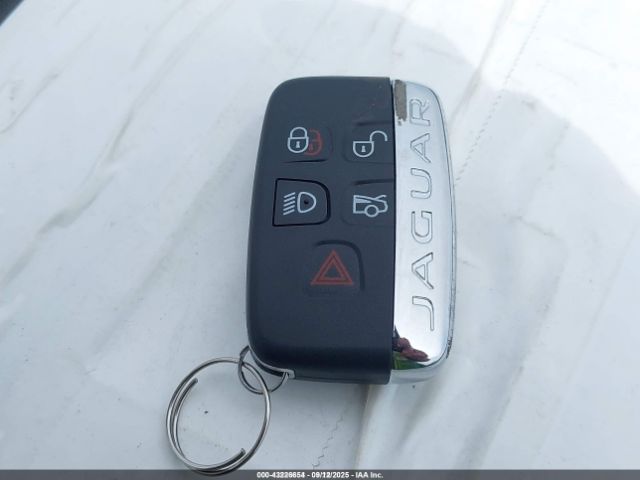 2013 JAGUAR XF SAJWA0E78D8S70728 Photo 10