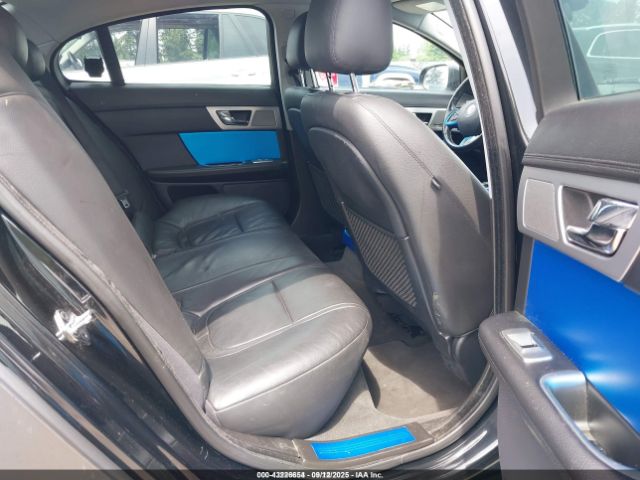 2013 JAGUAR XF SAJWA0E78D8S70728 Photo 7