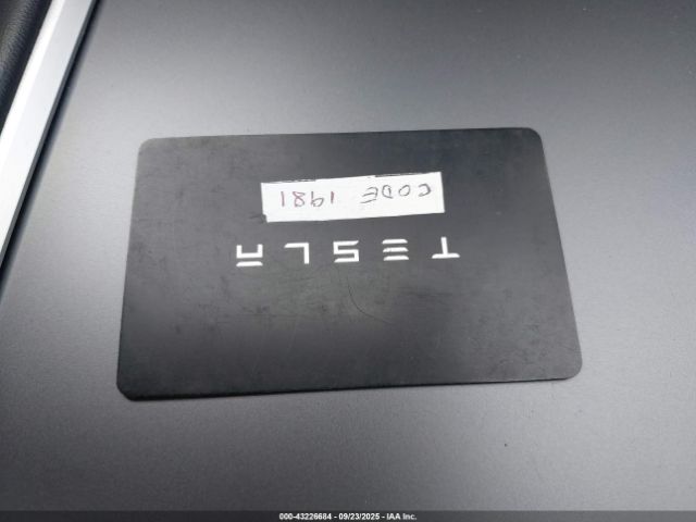 2023 TESLA MODEL Y 7SAYGDEE2PF704306 Photo 10
