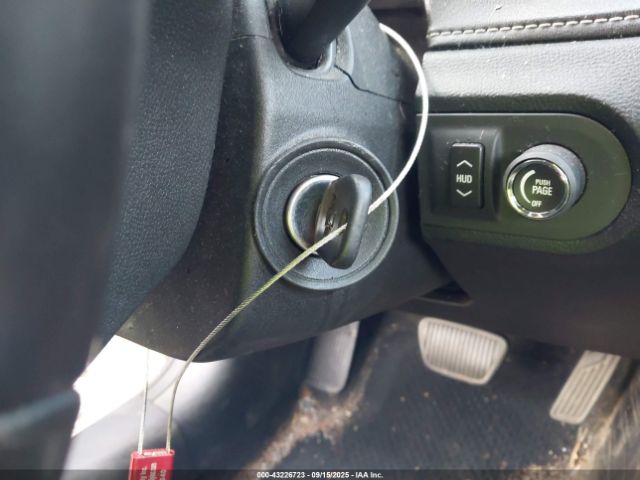 2015 CHEVROLET CAMARO 2G1FK1EJXF9282828 Photo 10