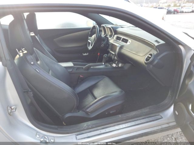 2015 CHEVROLET CAMARO 2G1FK1EJXF9282828 Photo 4