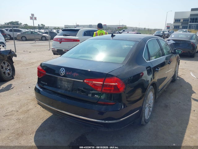 Продажа на аукционе авто 2016 Volkswagen Passat 1.8t Se, vin: 1VWBT7A31GC026999, номер лота: 43226735