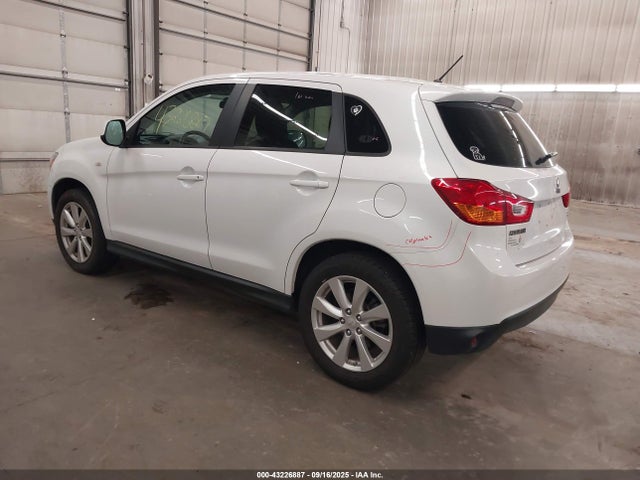 2015 MITSUBISHI OUTLANDER SPORT 4A4AP3AU4FE051749 Photo 2
