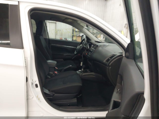 2015 MITSUBISHI OUTLANDER SPORT 4A4AP3AU4FE051749 Photo 4
