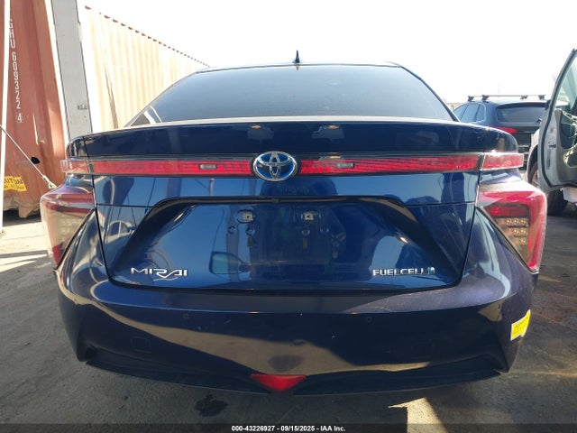 Toyota 4jm 2018 JTDBVRBD1JA005086 Image 16