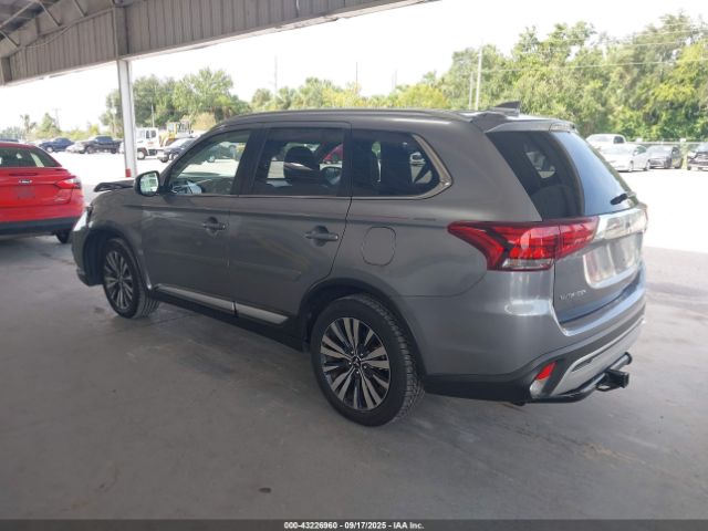 2020 MITSUBISHI OUTLANDER JA4AD3A3XLZ004568 Photo 2