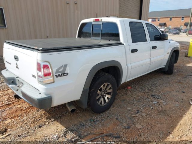 2006 MITSUBISHI RAIDER 1Z7HT38N86S596813 Photo 3