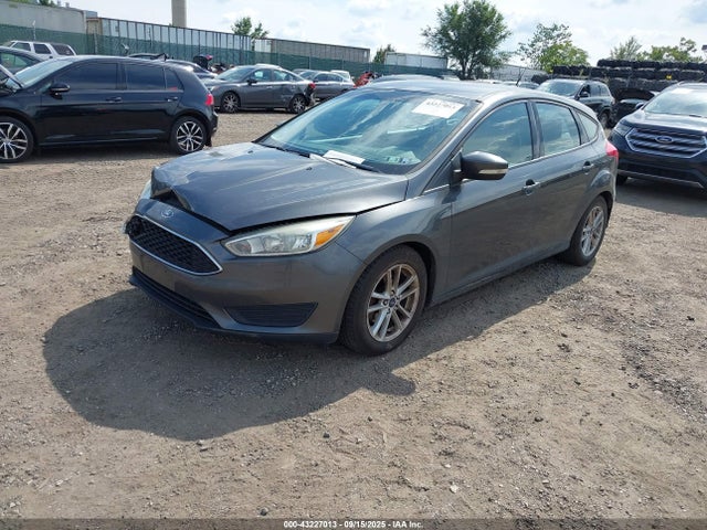 Ford 2015 2015 1FADP3K26FL253835 Image 2