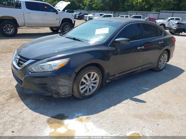 1N4AL3AP3HN319857 Nissan 2017