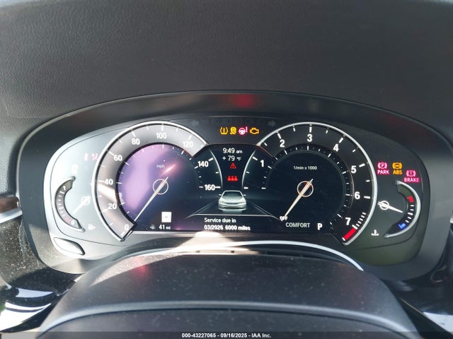 BMW 2019 2019 WBAJA5C58KWW09274 Image 7