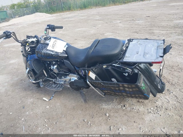 Harley-Davidson Ultra Limited 2021 1HD1KEF18MB654670 Image 13