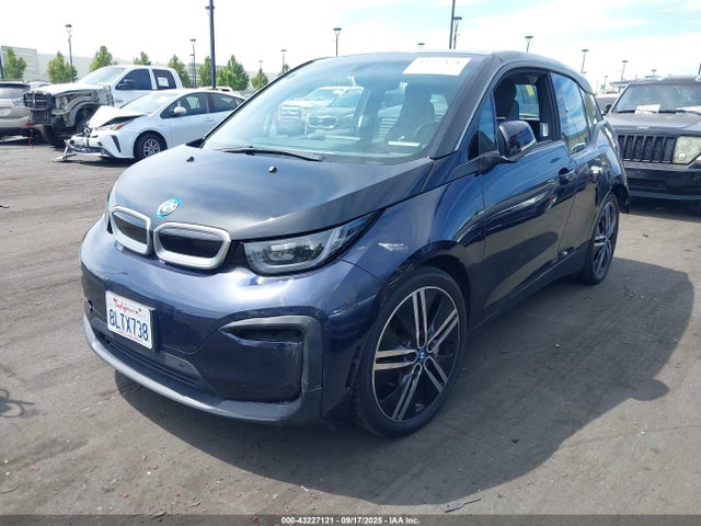 BMW 2019 2019 WBY8P2C56K7D40637 Image 2