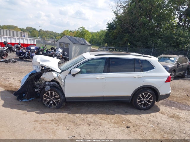 Volkswagen Tiguan 2020 3VV2B7AX8LM043690 Image 14