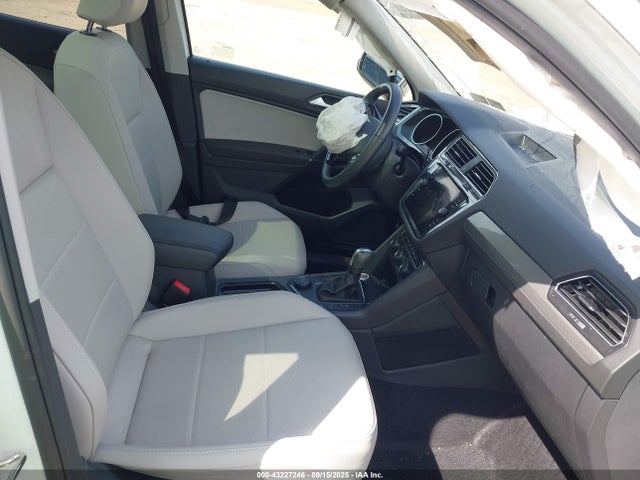Volkswagen Tiguan 2020 3VV2B7AX8LM043690 Image 5