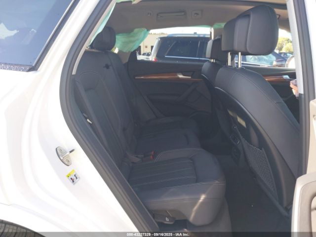 2025 AUDI Q5 WA1BBAFY4S2026494 Photo 7
