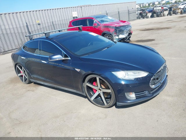 2014 TESLA MODEL S 5YJSA1H14EFP35775 Photo 0