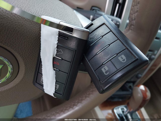 2008 CADILLAC STS 1G6DK67V280214163 Photo 10