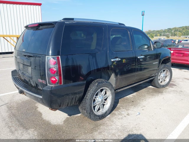 43227371 :رقم المزاد ، 1GKFK63837J271300 vin ، 2007 Gmc Yukon Denali مزاد بيع
