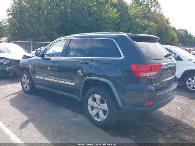 2011 JEEP GRAND CHEROKEE 1J4RR4GG7BC731401 Photo 2