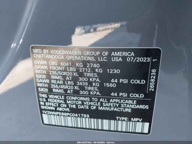 2023 VOLKSWAGEN ID.4 1V2WNPE88PC041793 Photo 8