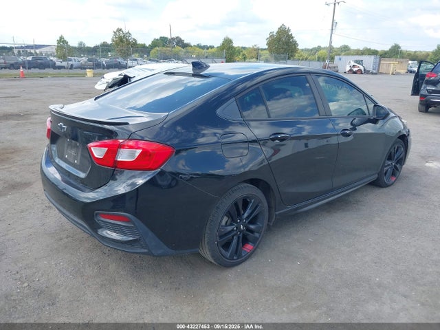 1G1BE5SM1J7159196 Chevrolet Cruze Lt Auto